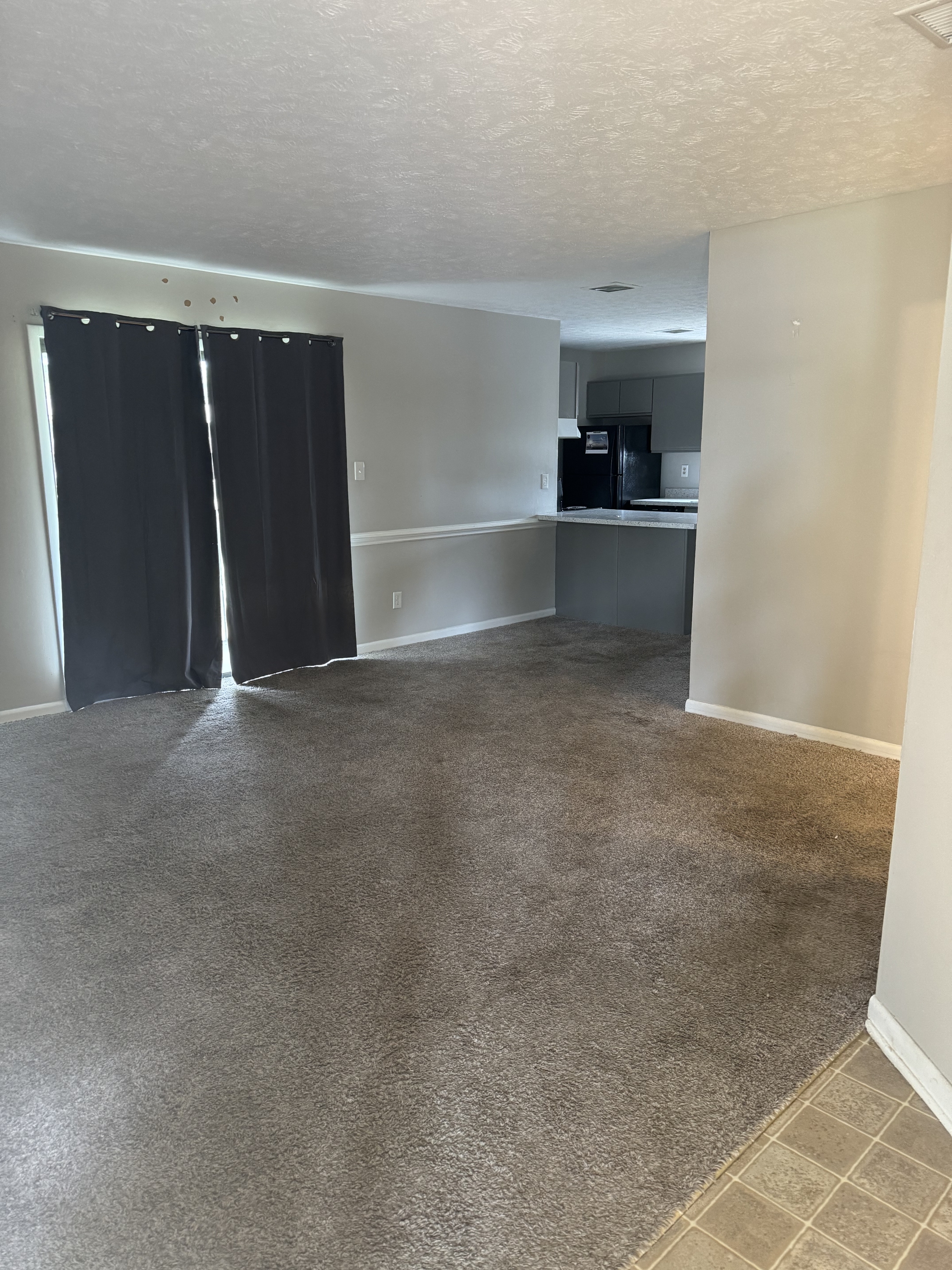 815 Applewood Lane - 1