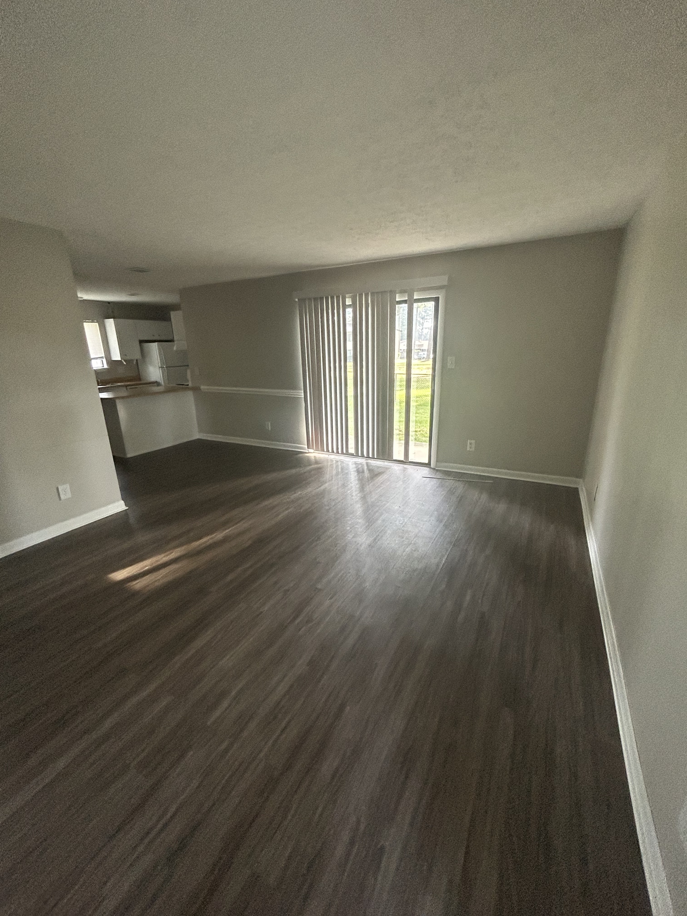 843 Applewood Lane - 1